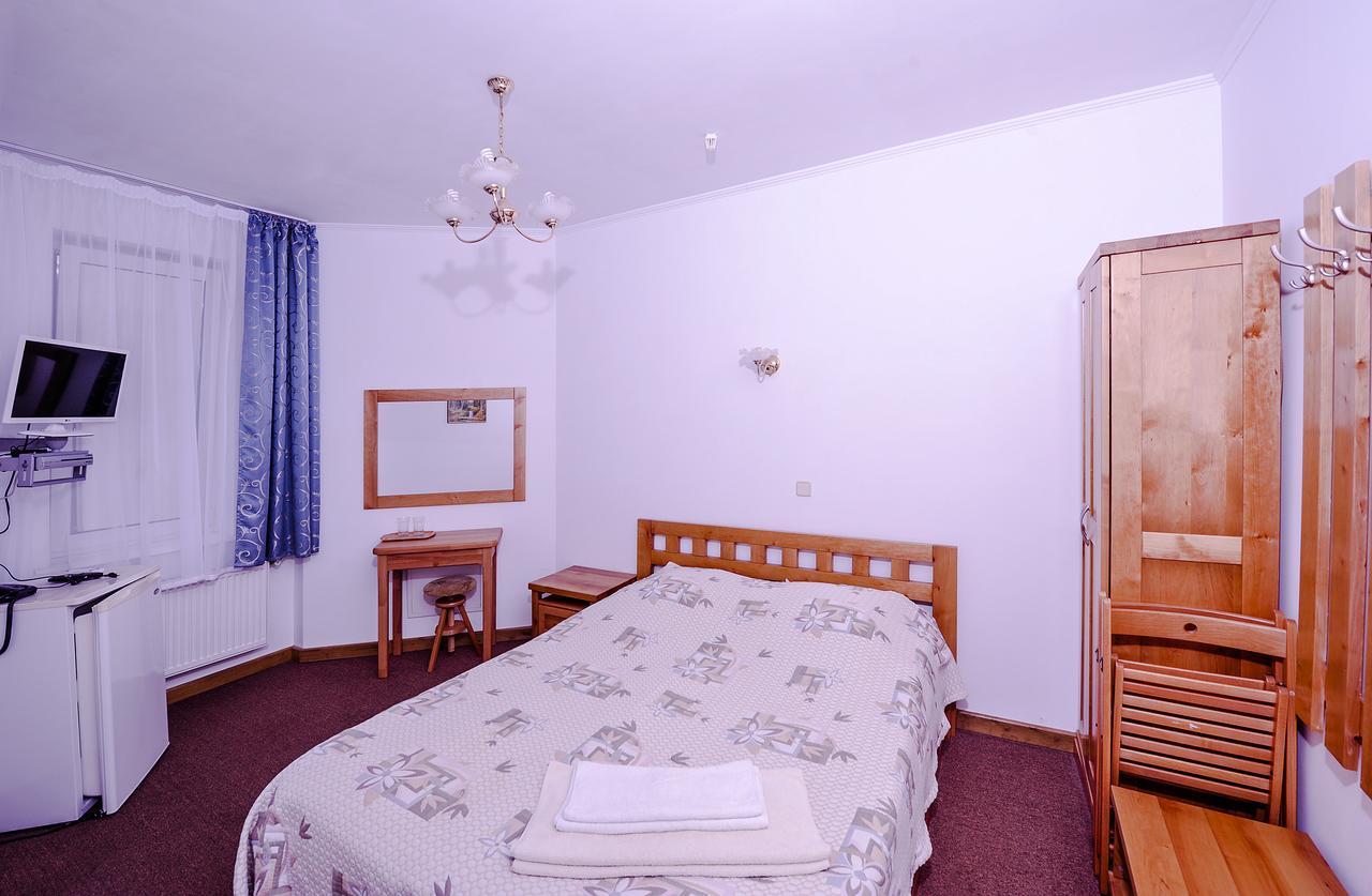 ياريمتشي Hotel Radiola المظهر الخارجي الصورة